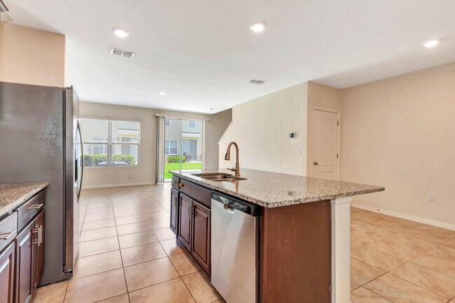 Building Photo - 8 Bella Oaks Dr