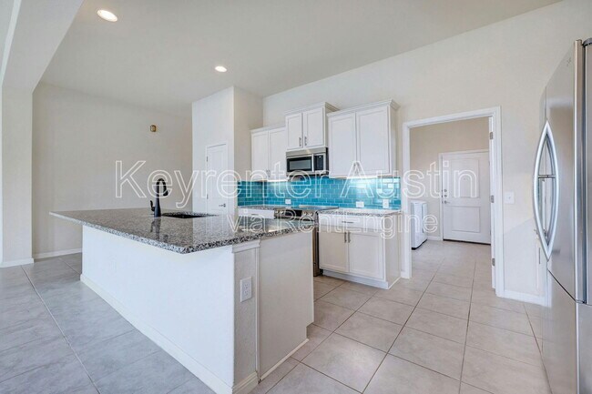 Building Photo - 9901 Dalliance Ln