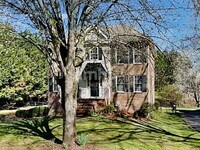 Building Photo - 6731 Fairwood Ct