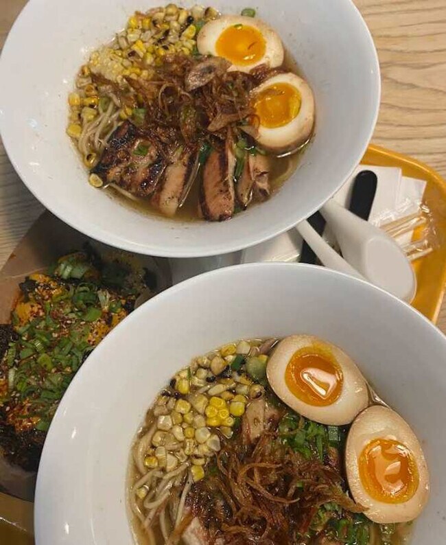 Building Photo - 728 Johnson Ave