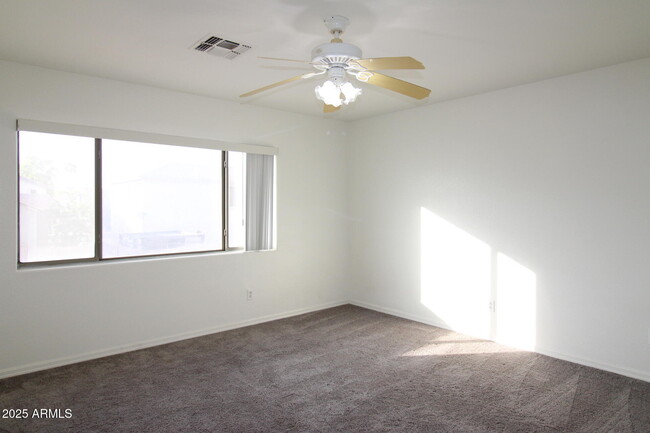 Building Photo - 14334 W Avalon Dr