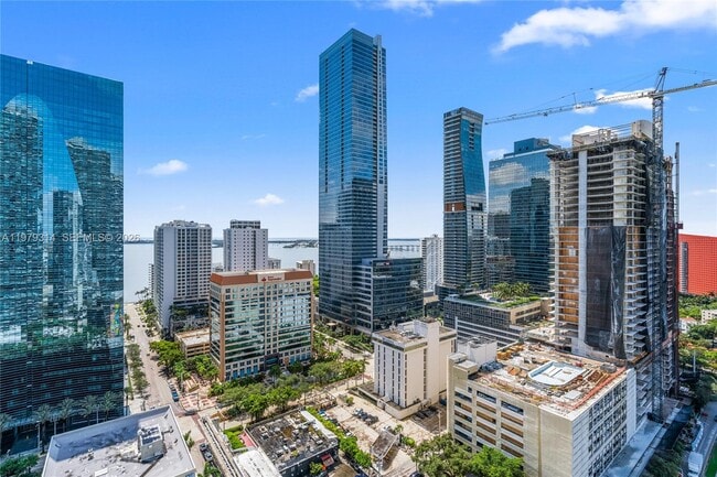 Building Photo - 1300 S Miami Ave