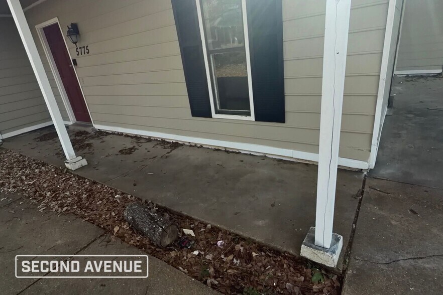 Building Photo - 5775 Ashridge Pl