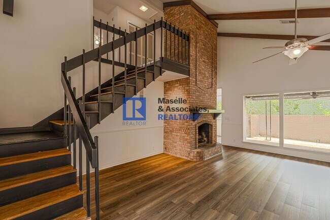 Building Photo - 3 Bed/2.5 Bath Townhouse in Timbers of Crossgates in Brandon