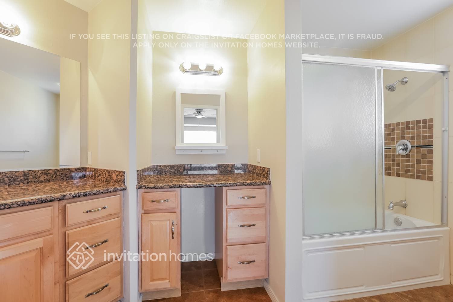 Building Photo - 1632 Royal Palm Dr