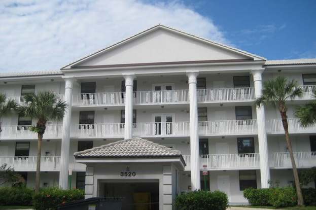 Building Photo - 3520 Whitehall Dr