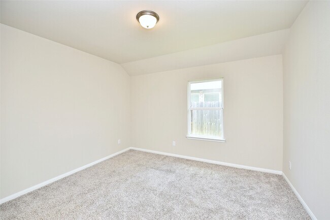 Building Photo - 1214 Oak Barrel Run