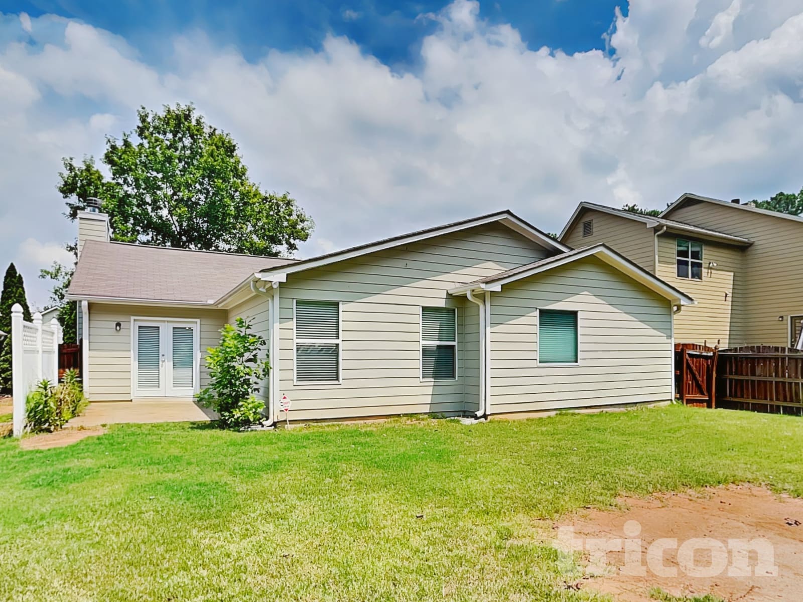 Building Photo - 210 Brookstone Trail