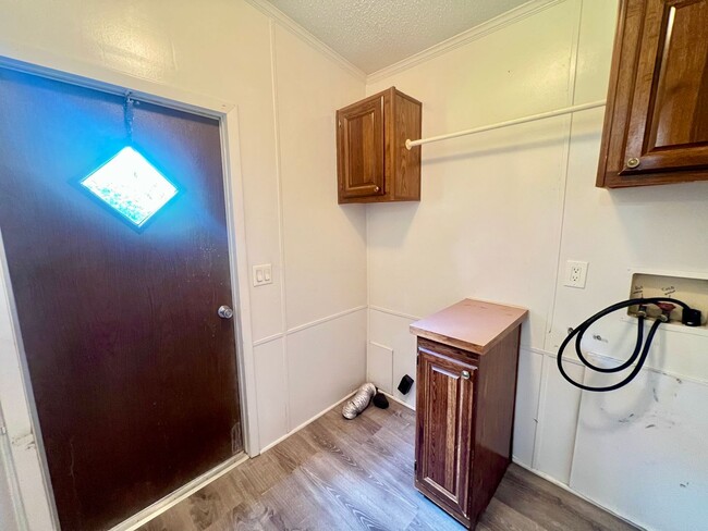 Building Photo - Stop Scrolling! Your New Home is Here!