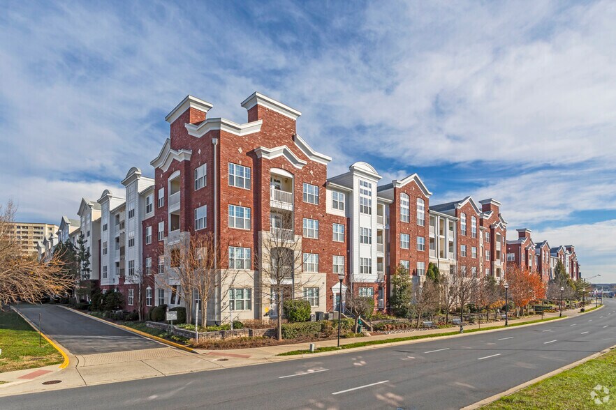 Emerson at Cherry Lane 14720 4th St Laurel MD 20707 Apartment Finder