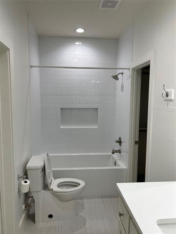 Building Photo - 11946 Tavel Cir