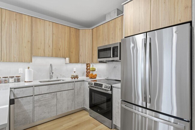 Building Photo - 8800 John F. Kennedy Blvd