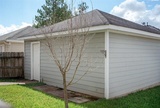 Building Photo - 20923 Patriot Park Ln