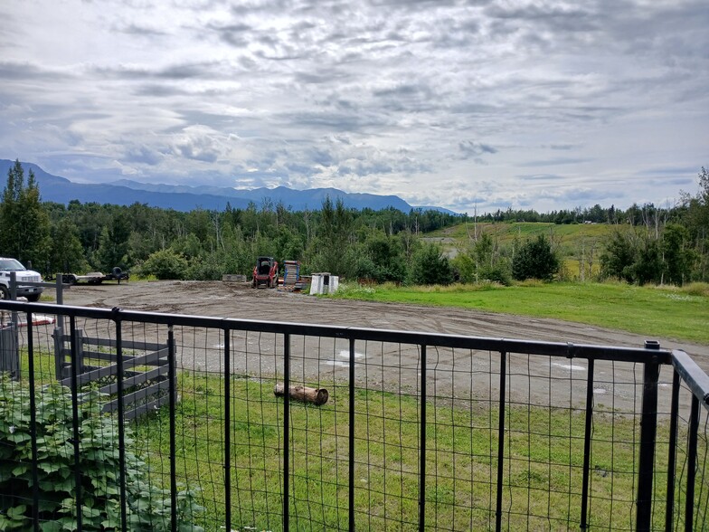 Porch View - 7460 E Denelle St