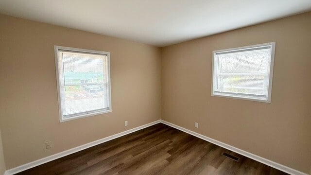 Building Photo - 2608 N Routiers Ave