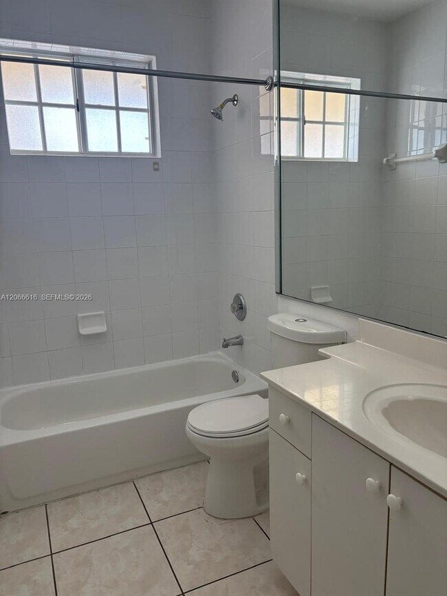 Building Photo - 2953 W 80th St