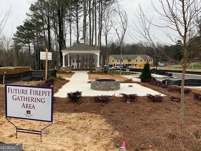 Building Photo - 1095 Lawanna Dr