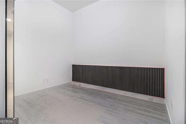 Building Photo - 199 14th St NE