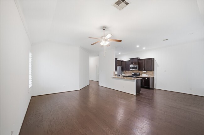 Building Photo - 3831 Daintree Park Dr