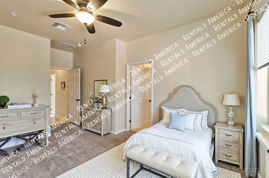 Building Photo - 8321 N Rocky View Ln