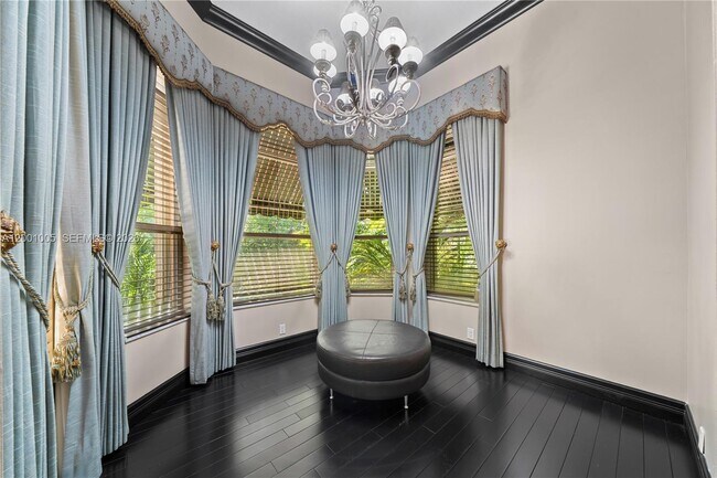 Building Photo - 14130 SW 33rd Ct