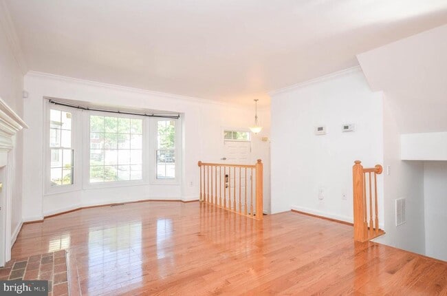 Building Photo - 62 Drumcastle Ct