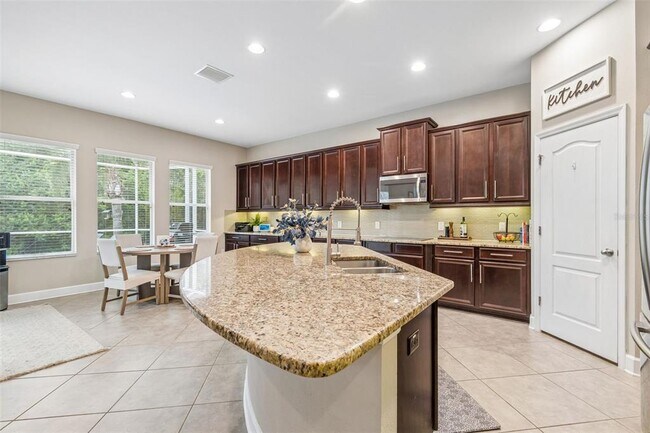 Building Photo - 4123 Windcrest Dr