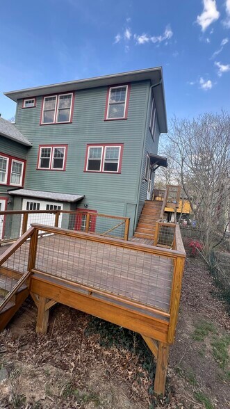 Building Photo - 113 Woodrow Ave