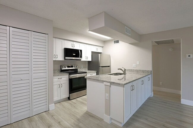 Building Photo - Mystic Gardens 5311-1113