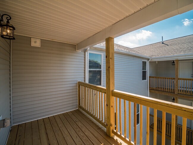 Building Photo - 7 Lowell St