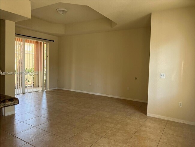 Building Photo - 11010 Legacy Dr