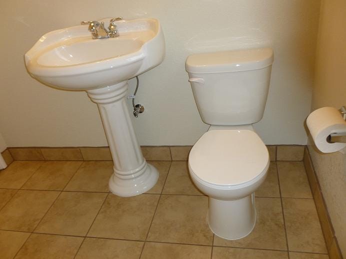 Building Photo - 439 Central Ct