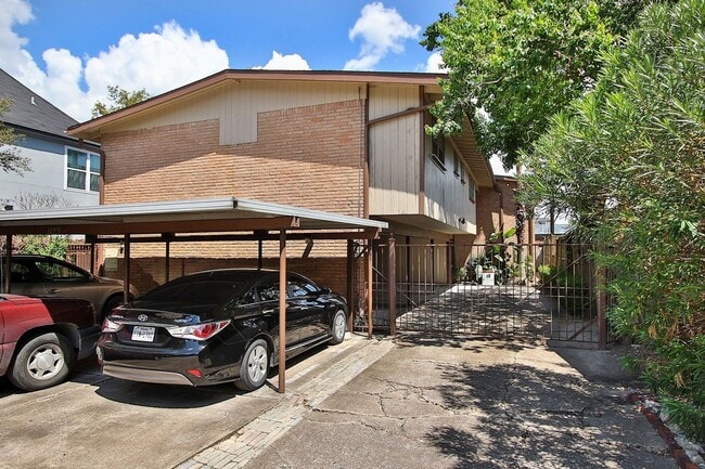 Building Photo - 1620 Hawthorne St