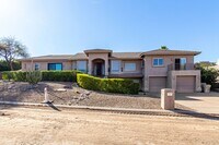 Building Photo - 11818 N Winchester Dr