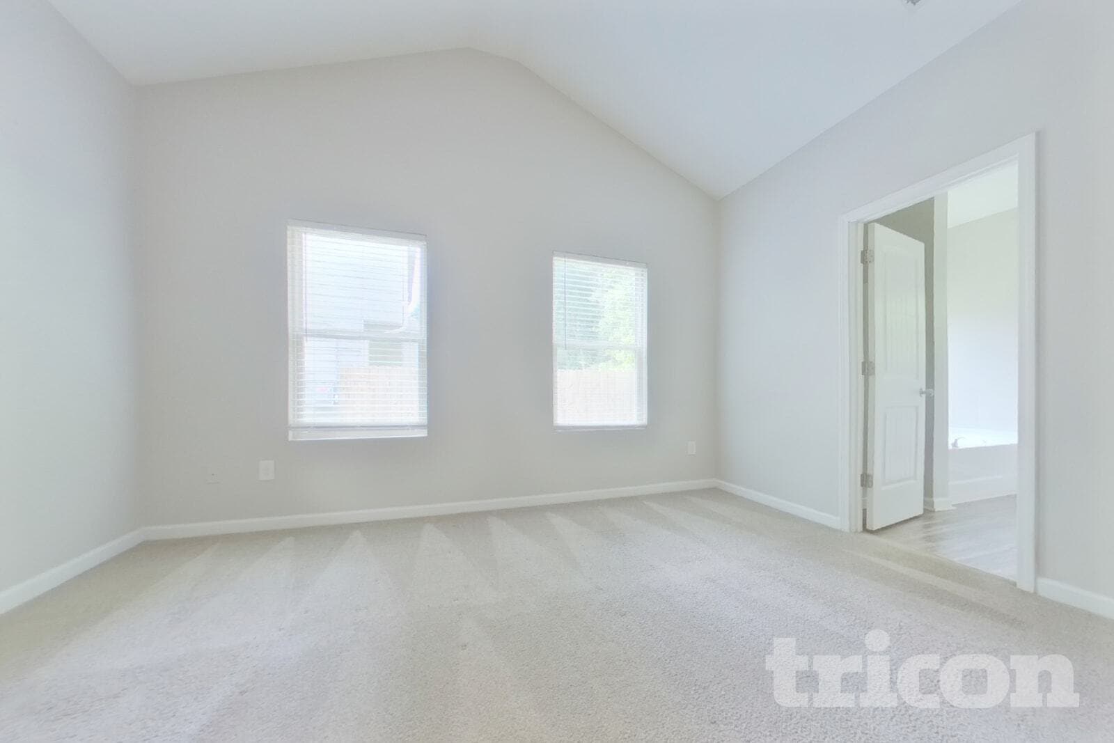 Building Photo - 216 Stone Creek Ct