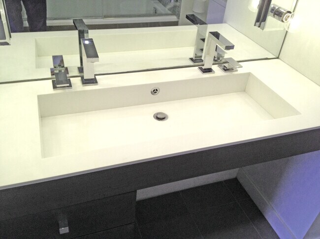 Lower bathroom - 1912 Broadway