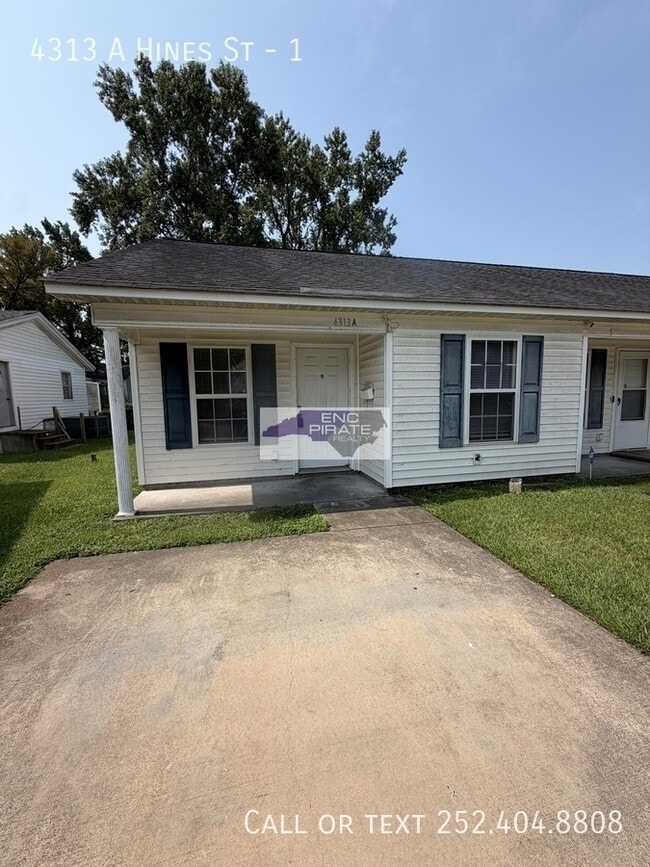 Building Photo - 4313A Hines St