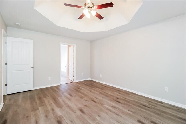 Building Photo - 4008 Beachcomber Dr