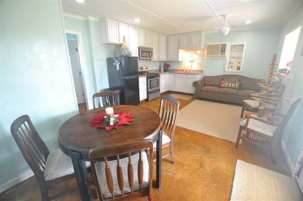 Building Photo - 4207 San Jacinto Dr