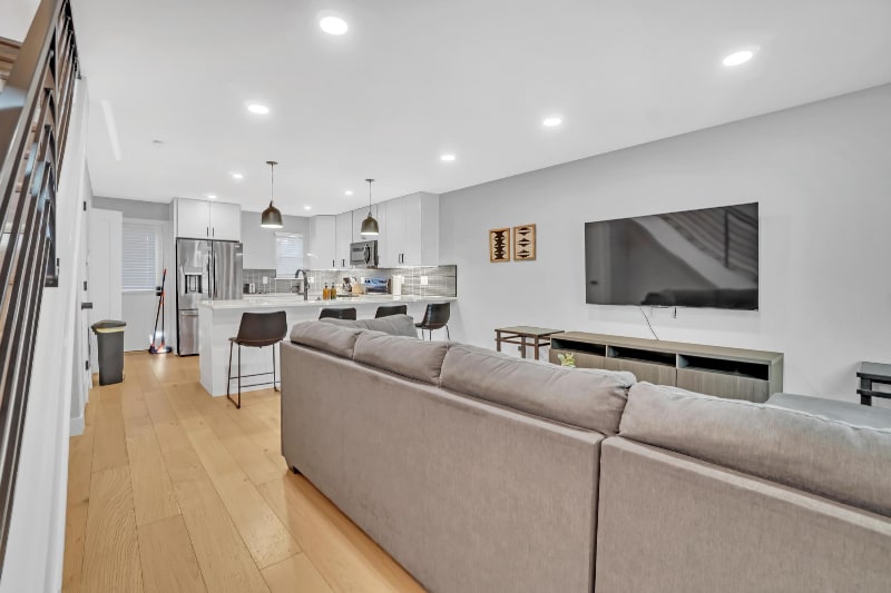 Building Photo - 4035 W 53rd Ave