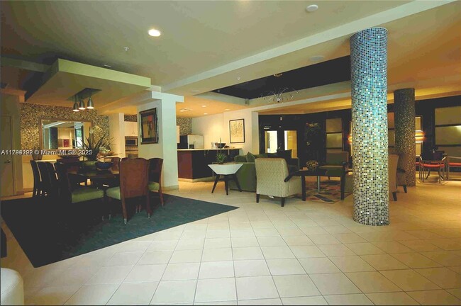 Building Photo - 6001 SW 70th St