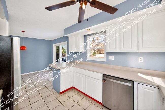 Building Photo - 4101 Muskogee Ave