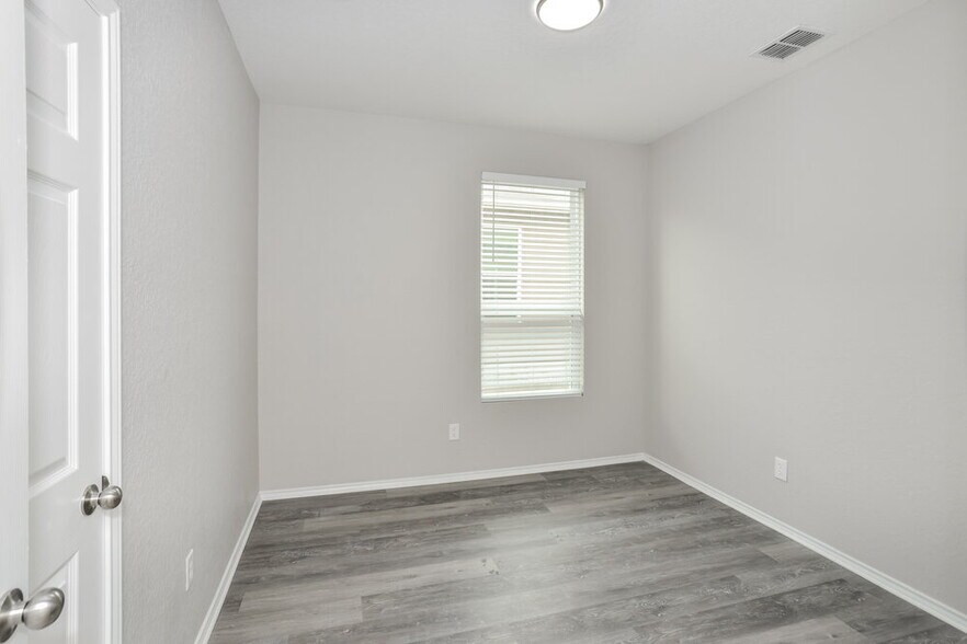 Building Photo - 27619 Lasso Bend