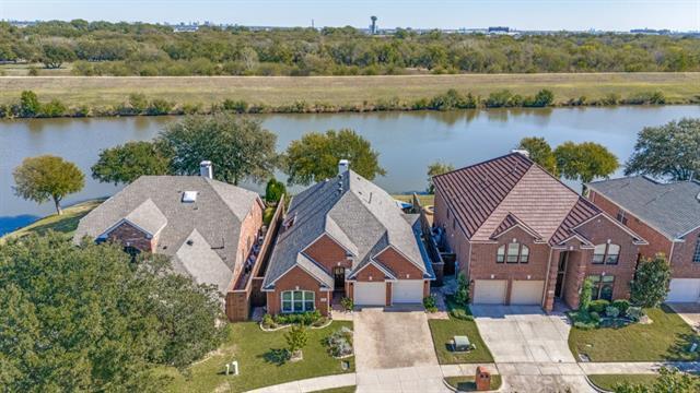 Building Photo - 8904 Lakewood Dr