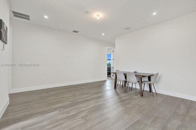 Building Photo - 12474 Solana Bay Cir