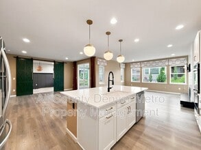 Building Photo - 9395 Antero St