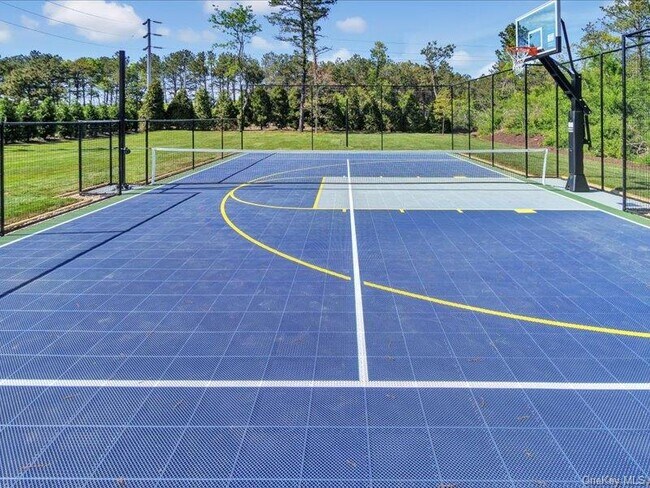 Building Photo - 17 Adam Ln