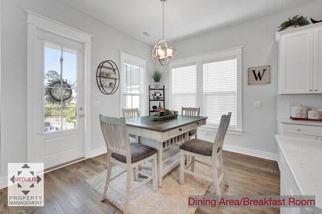 Building Photo - 1754 Sandybrook Dr