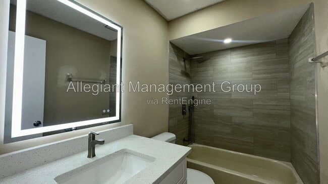 Building Photo - 7107 Blair Dr