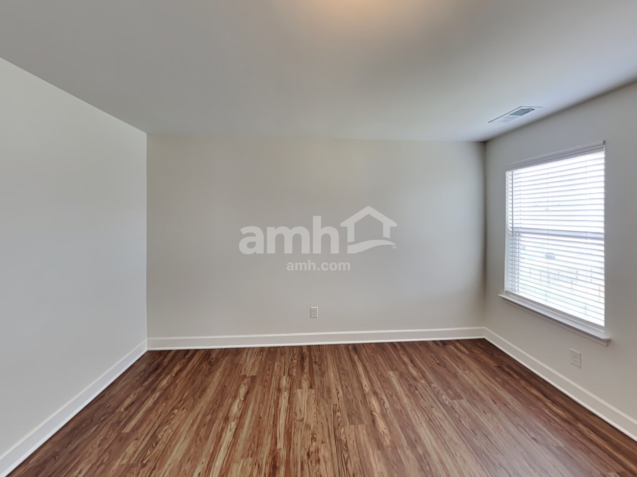 Building Photo - 12500 Dardevle Ct